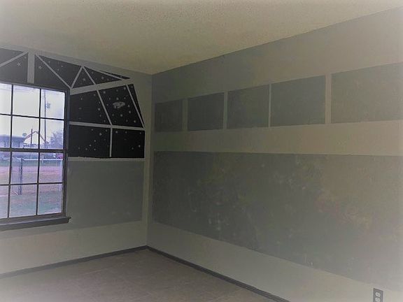 5th image of 5271 W 22nd St