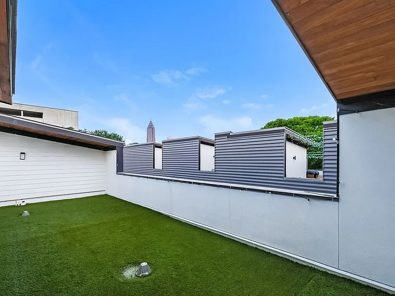 367 Parkway Dr NE #8 — Photo 18