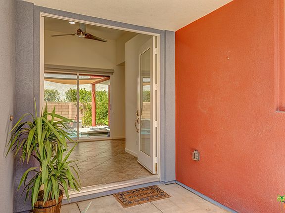 5th image of 4935 Geary Way