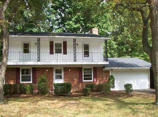 33370 Boulder Dr, North Ridgeville, OH 44039