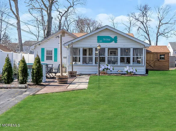 607 6th Avenue, Spring Lake Heights, NJ 07762