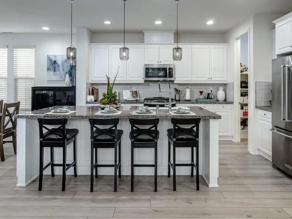 4306 Pacifica Way Unit 3, Oceanside, CA 92056