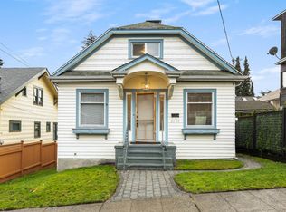 2109 N 41st St, Seattle, WA 98103