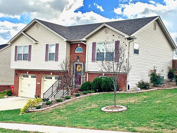 2nd image of 320 White Cliffs Ln