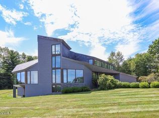 6 Seekonk Cross Rd, Great Barrington, MA 01230