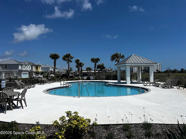 607 Clearwater Ave — Photo 33