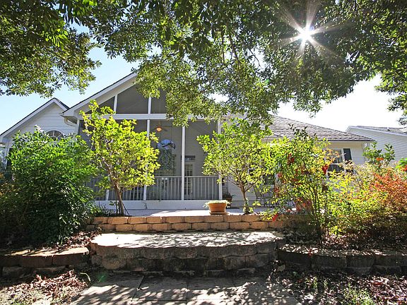 1088 Black Rush Circle