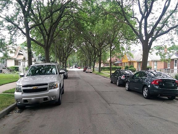 4th image of 4734 W Medford Ave