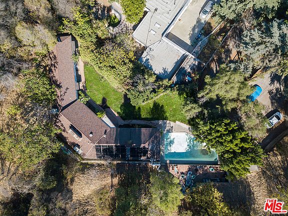 2nd image of 14244 Valley Vista Blvd