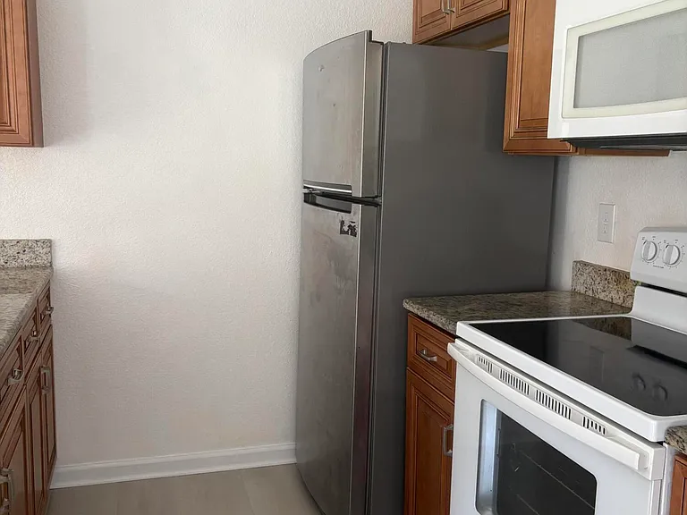 122 San Paulo Cir #122-8 — Photo 11
