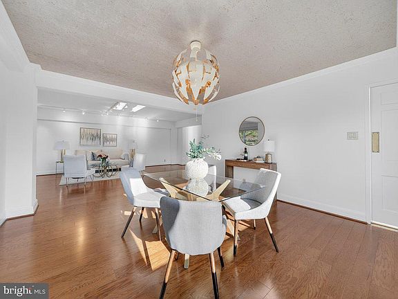 2nd image of 4201 Cathedral Ave NW APT 905W