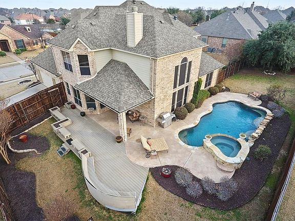 3rd image of 3905 Regency Park Ct