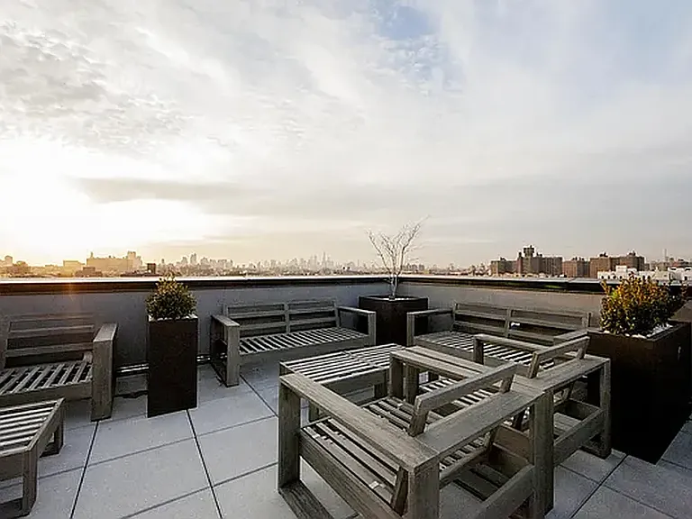 875 De Kalb Ave #5D — Photo 19
