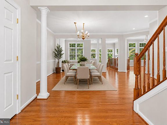 3rd image of 1413 Rising Ridge Rd