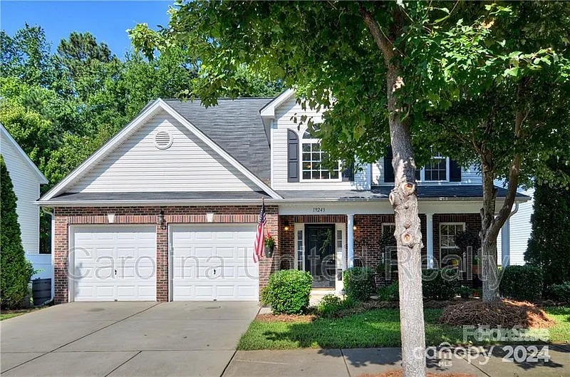 19243 Kanawha Dr
