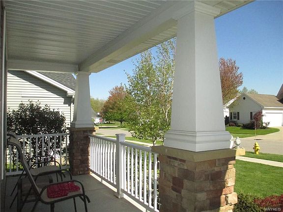 3rd image of 4168 Tisbury Ln