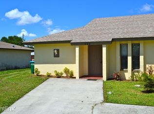 522 SE 24th Ave, Cape Coral, FL 33990