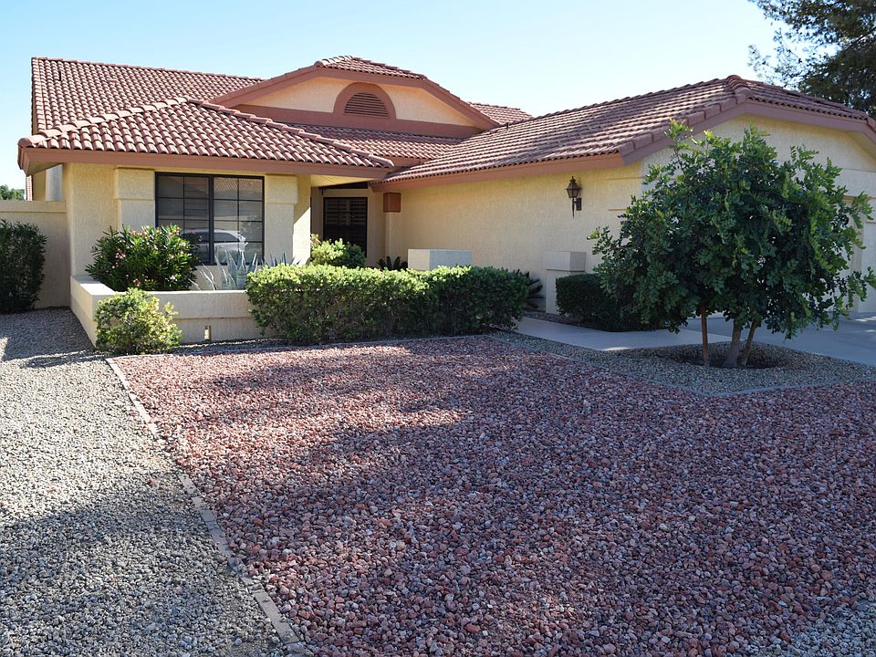 1st image of 13755 W Villa Ridge Dr