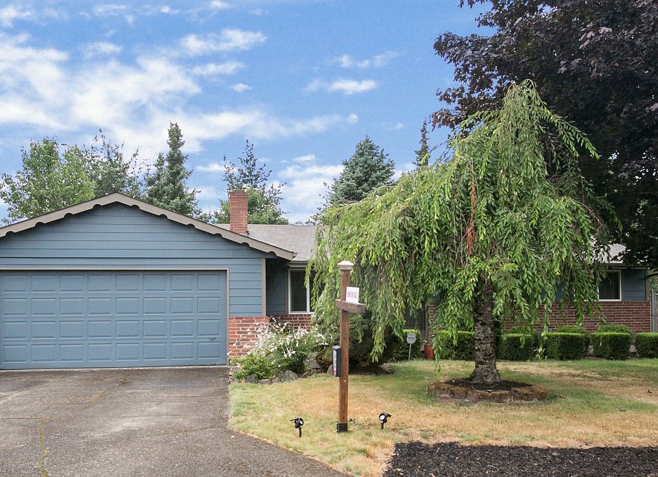 1st image of 2810 NE 152nd Ave