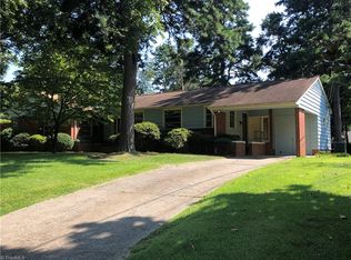 608 Long St, Lexington, NC 27292
