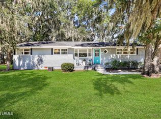 1704 Camellia Rd, Beaufort, SC 29902