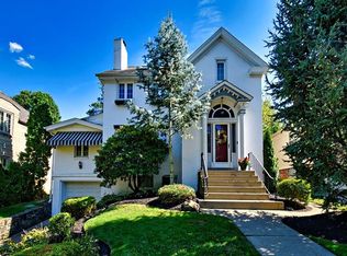 315 Dixon Ave, Pittsburgh, PA 15216