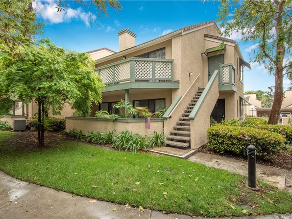 3575 W Stonepine Ln #213, Anaheim, CA 92804