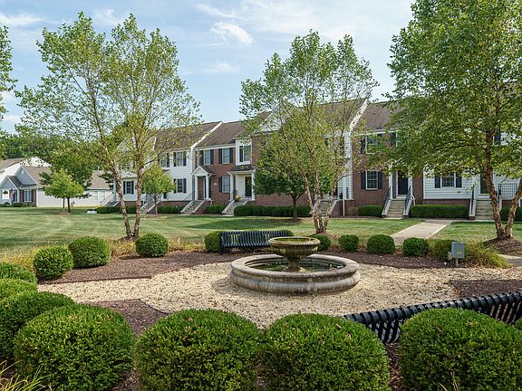3rd image of 5999 Eden Valley Dr