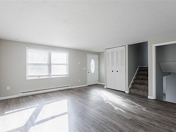 5th image of 43 Thistlewood Ln