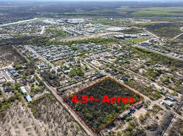 12-19 Lisa Blvd, Eagle Pass, TX 78852