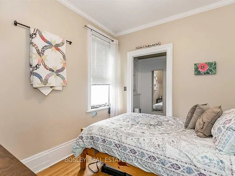 330 Botsford St #2 — Photo 5