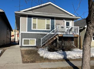 10504 E 102nd St #A & B, Grande Prairie, AB T8V2W6