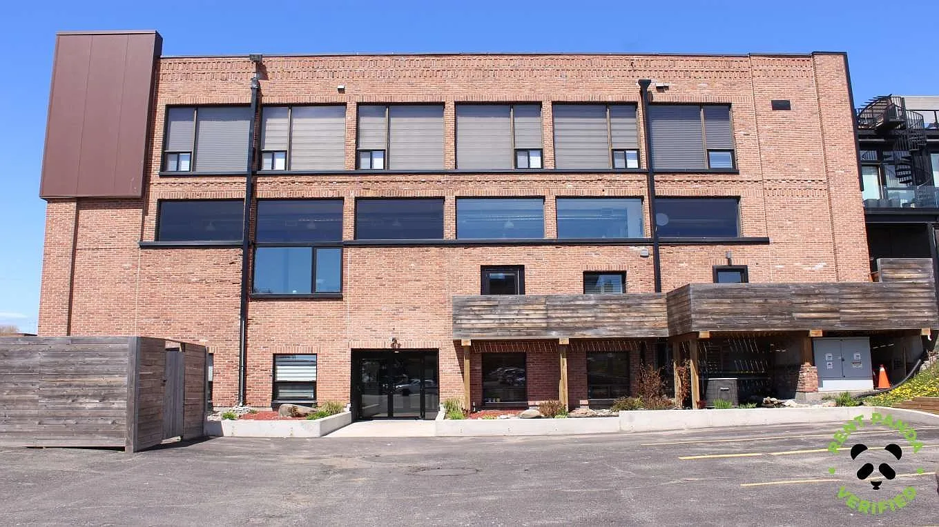 103-37 Cumberland Street South Thunder Bay ON — Photo 1