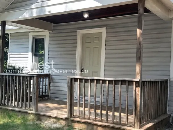 1111 W Cawson St, Hopewell, VA 23860