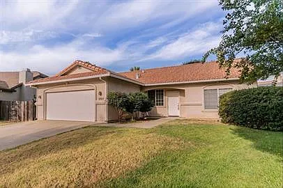 1727 Wingfoot Dr Photo 1