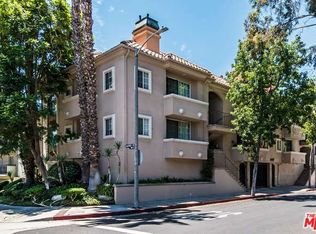 8474 Romaine St APT 103, Los Angeles, CA 90069