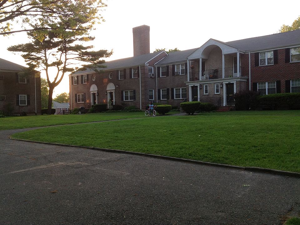 2nd image of 22425 64th Ave #1ST