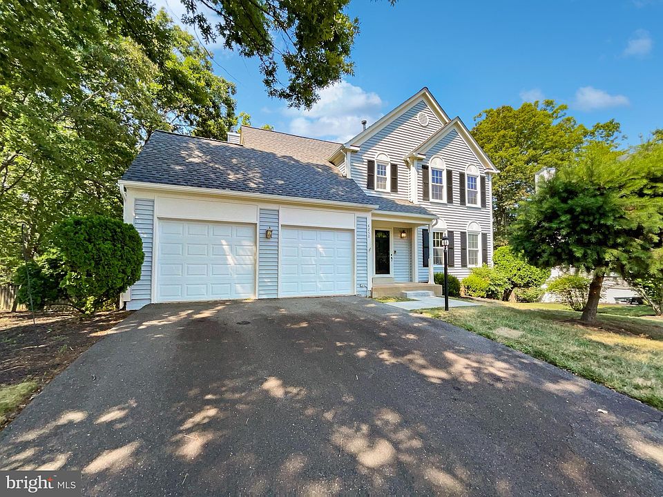 1st image of 4250 Chambord Ln
