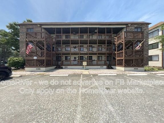 3rd image of 14401 Tunnel Ave #161