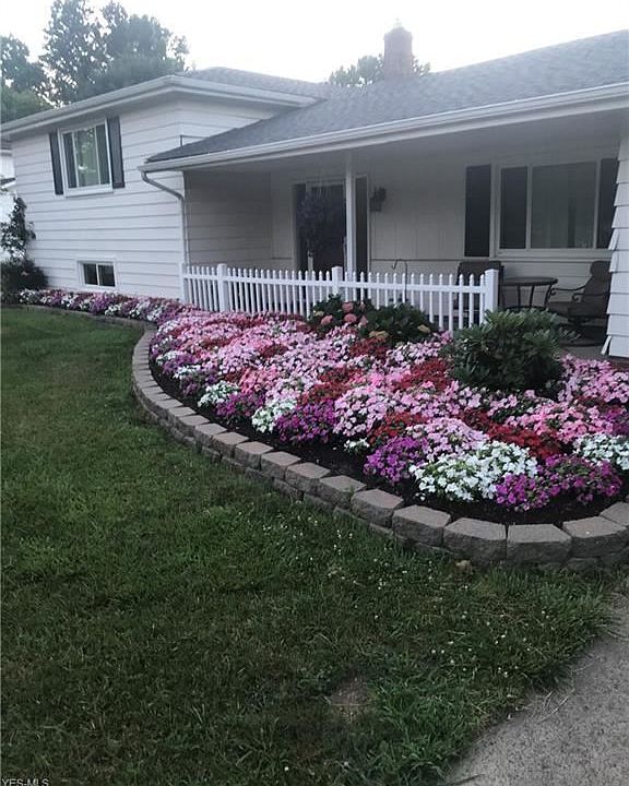 1st image of 2545 Alan Dr