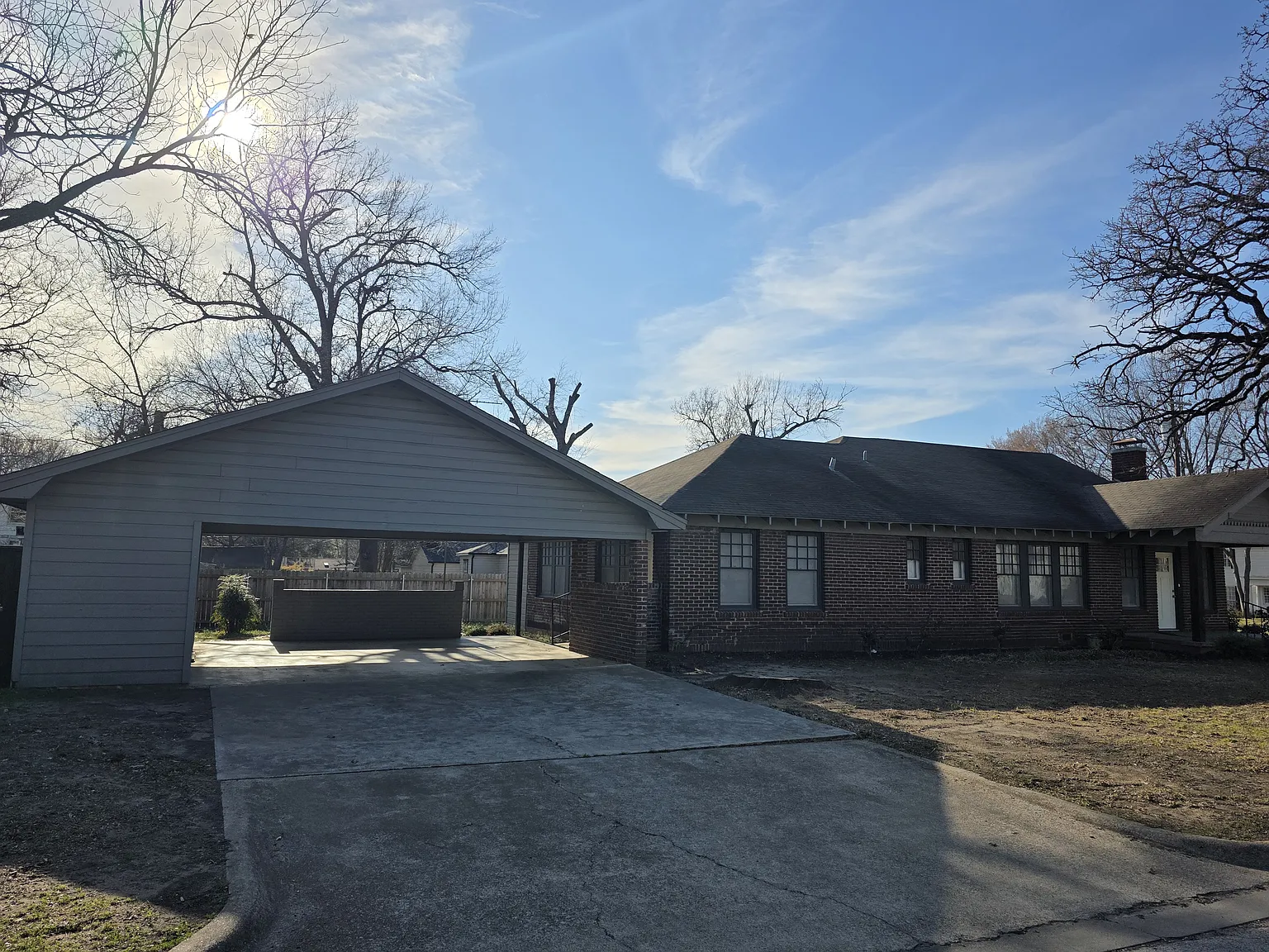 3 bed, 1821 sqft, $1,900 — Photo 2