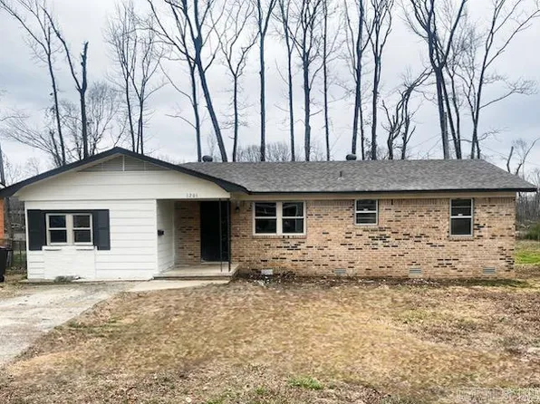 1201 Eastview Dr, Jacksonville, AR 72076