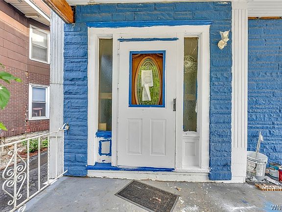 3rd image of 32 Richfield Ave