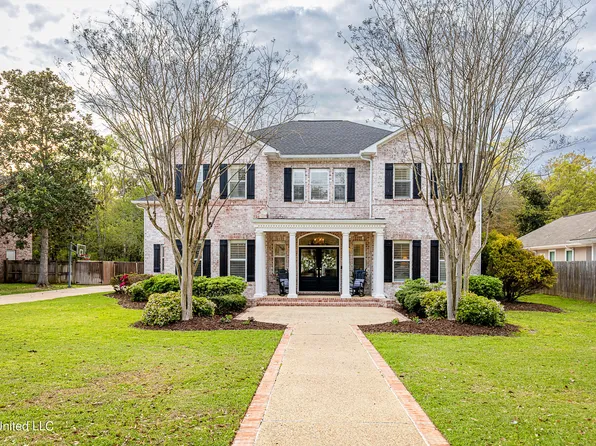 3621 Perryman Rd, Ocean Springs, MS 39564