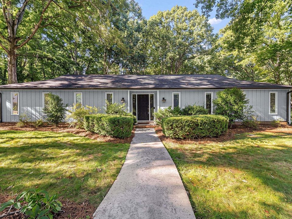 1st image of 305 Holly Tree Ln