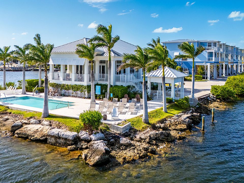 1st image of 46 Largo Ave