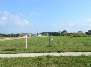 47 Westview Rdg, Stoughton, WI 53589