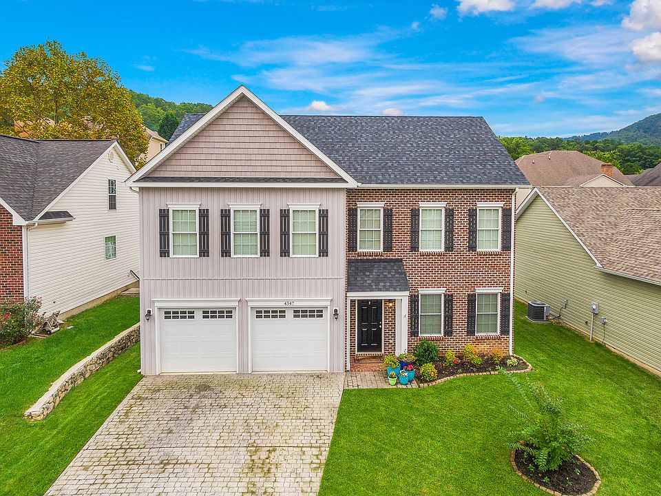 1st image of 4347 Faircrest Ln