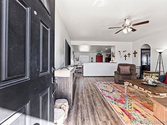 3rd image of 25445 E 93rd Pl S