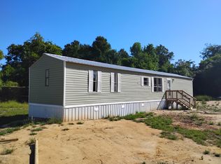 456 Oak St, Cheraw, SC 29520